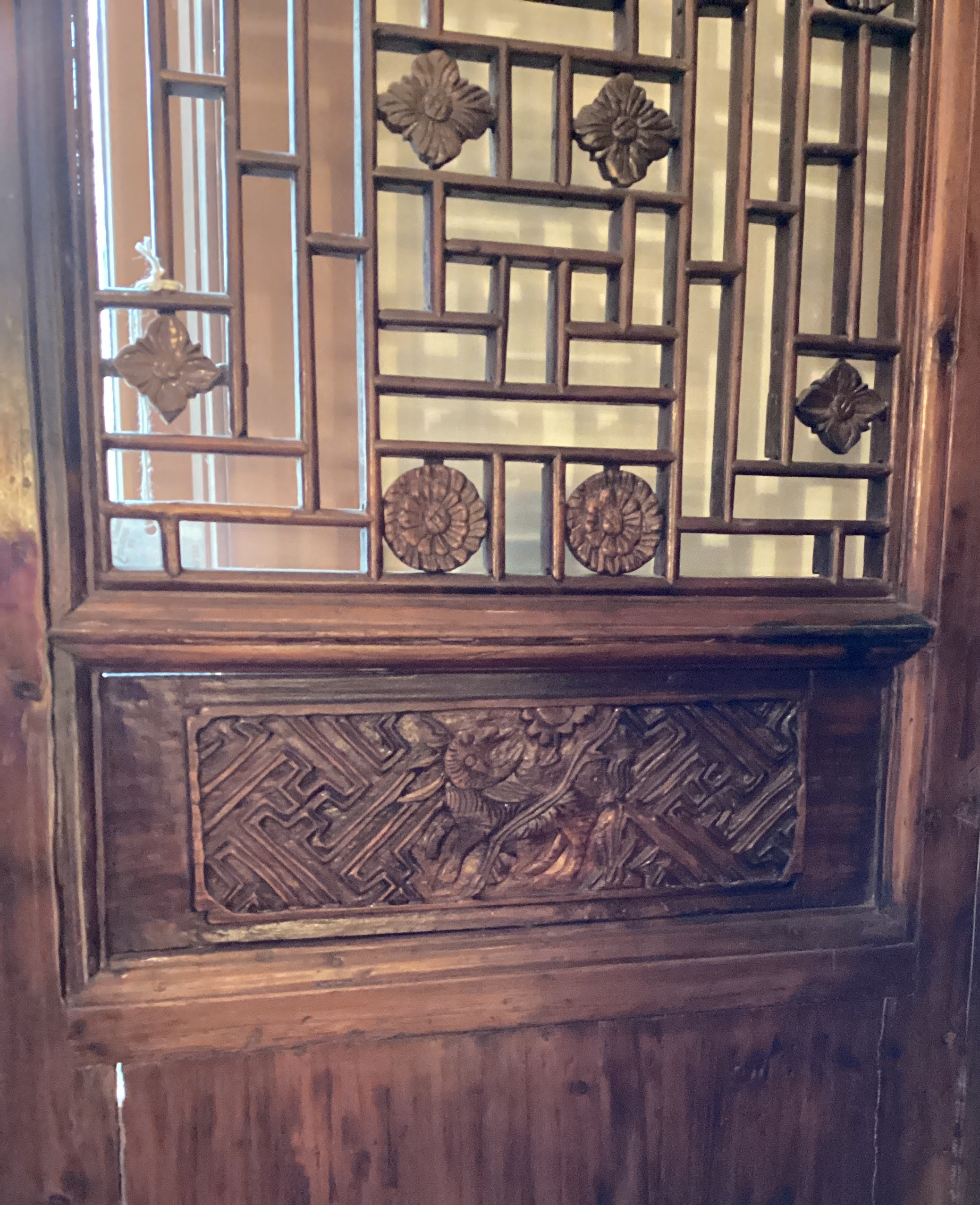 Large Oriental Screen - 013.35.282