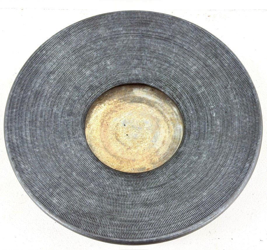 11 Inch Black And Gold Bowl