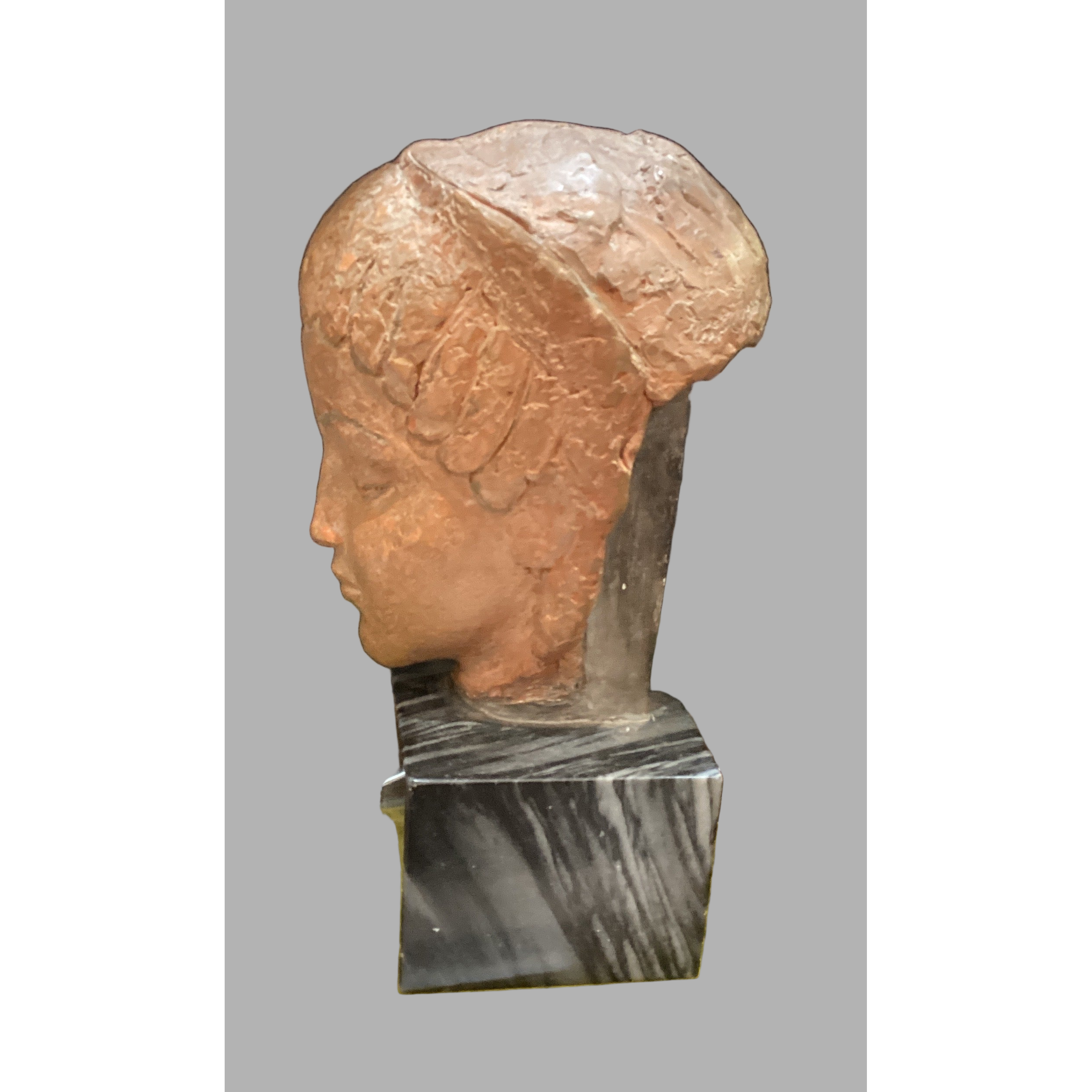 Bust of Mother Arpad - Éva Lőte- 39B71.35.1471