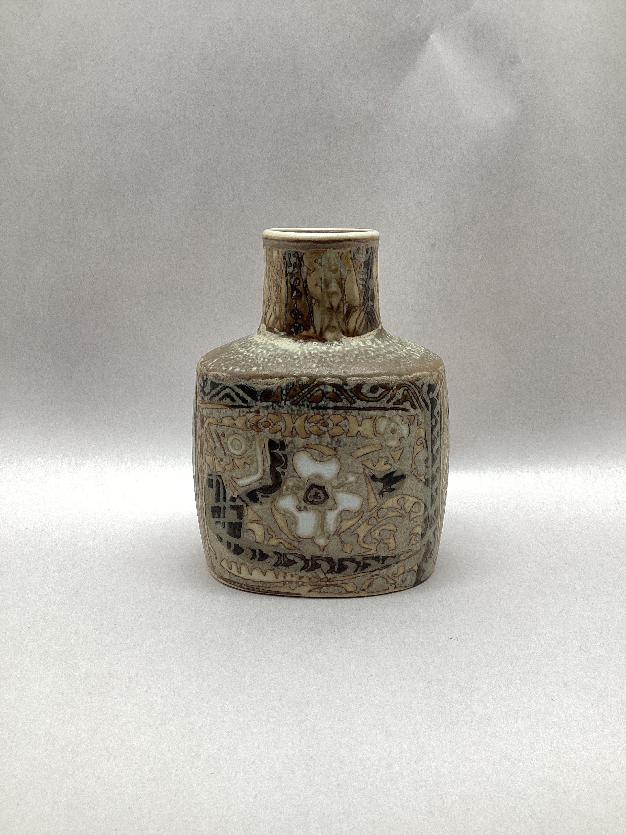 Royal Copenhagen Small Vase Nils Thorssen Faience 719/3207