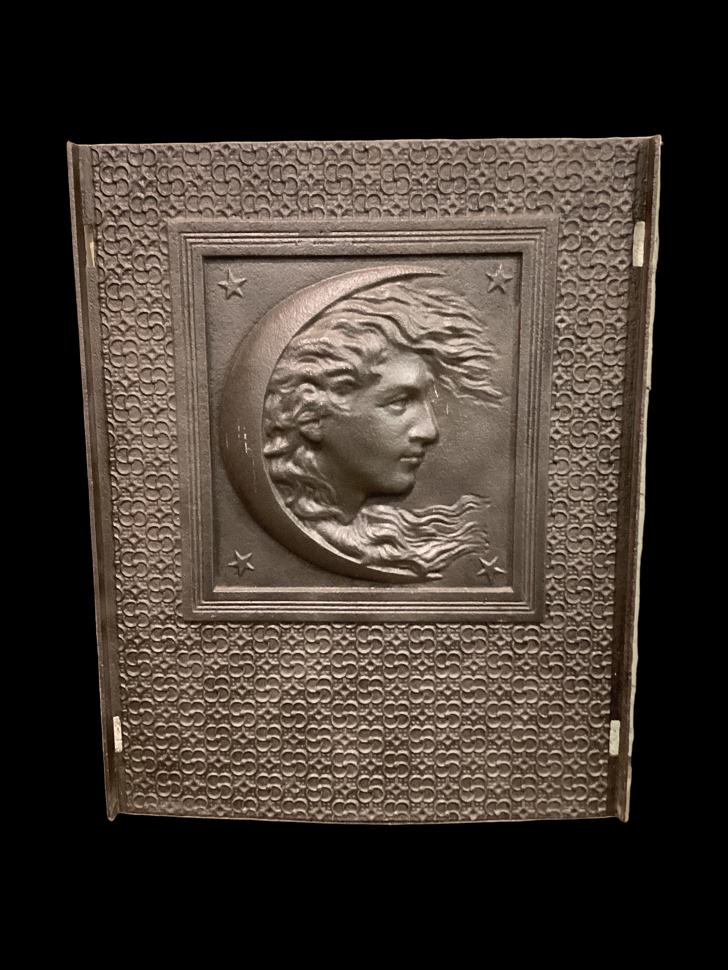 C19th Fireback with Moon Face