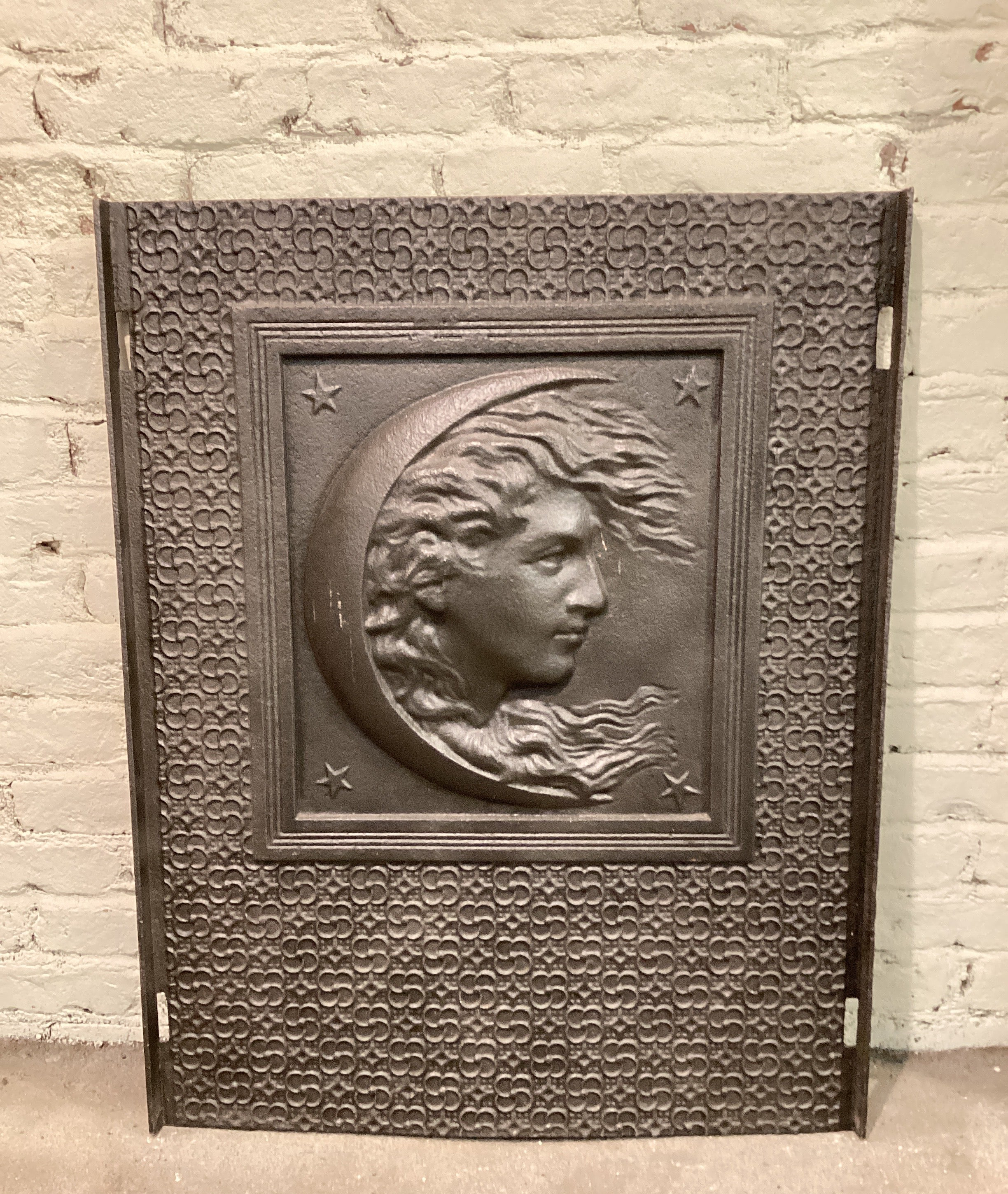 C19th Fireback with Moon Face