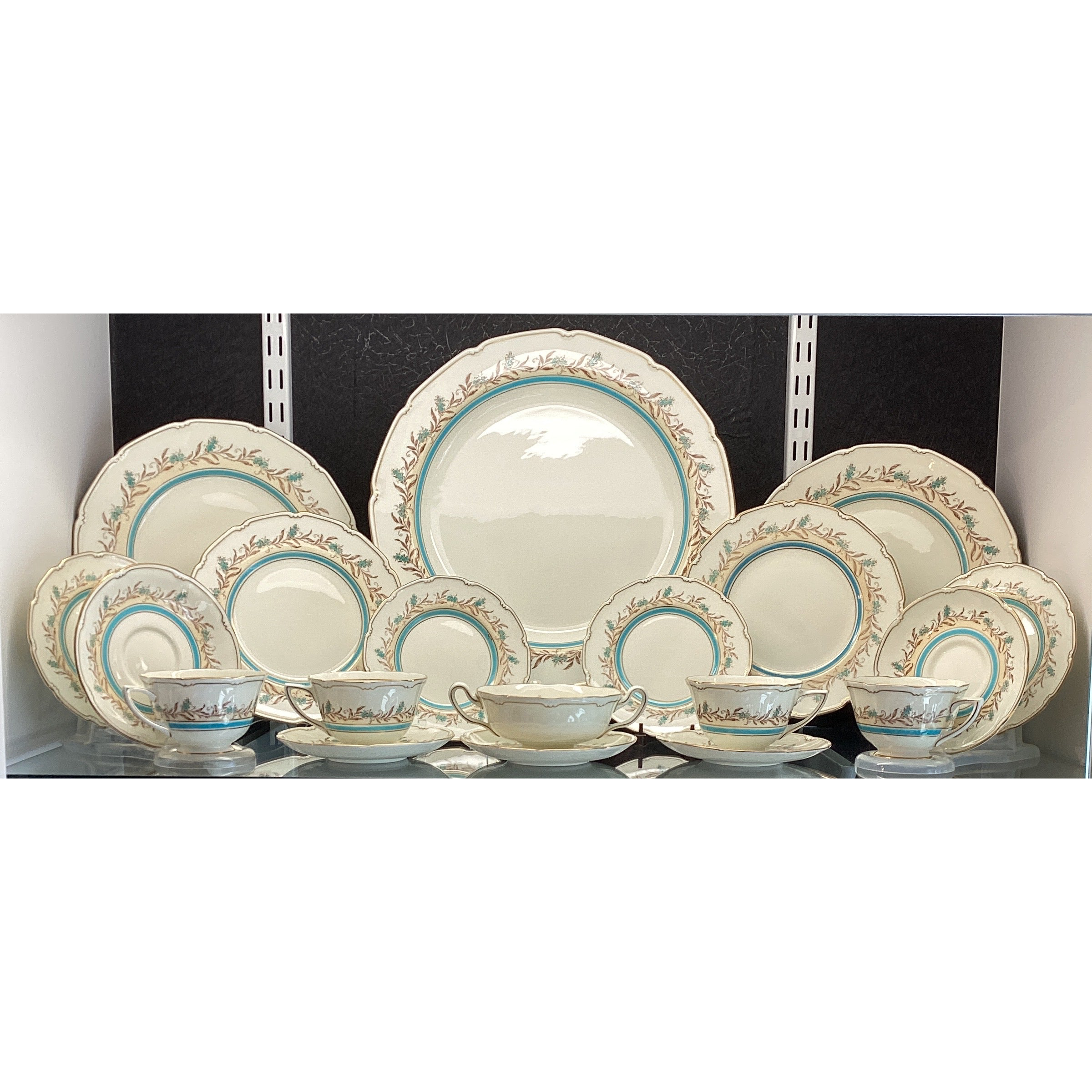 Royal Doulton "Prelude" Full Service