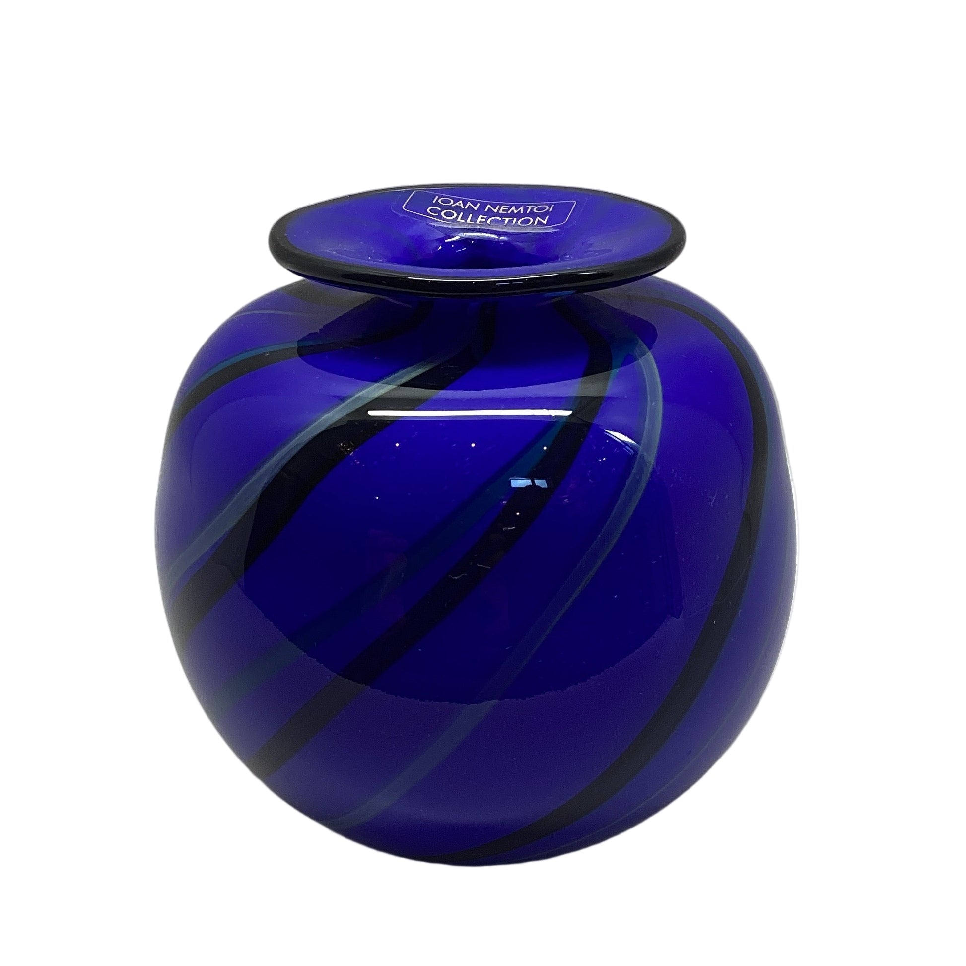 Nemtoi globular vase small bl