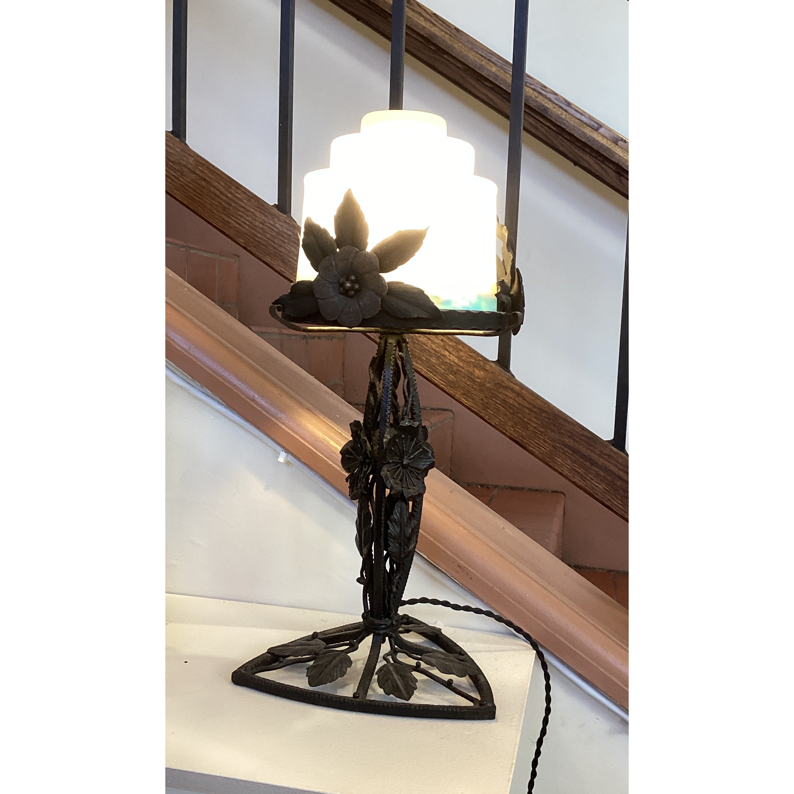 Muller Fres "Wedding Cake" Lamp