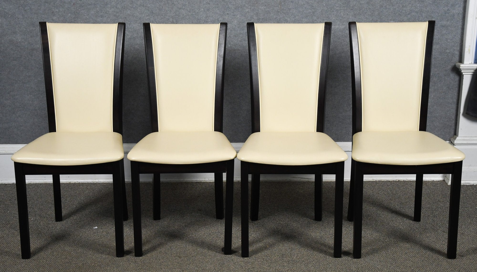 Bruce Kaiser / Montage Telegraph Table & Skovby Chair set