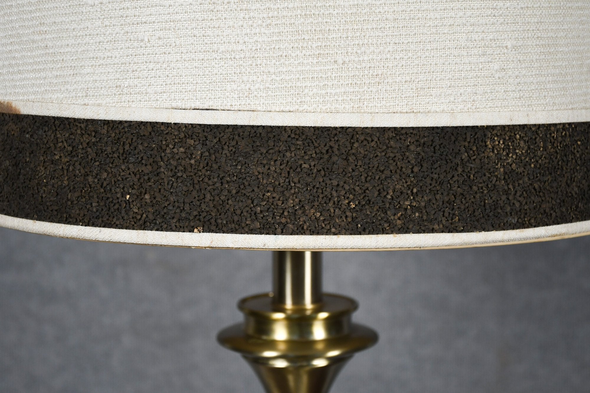 Honi Chilo Cork Lamp & Shade