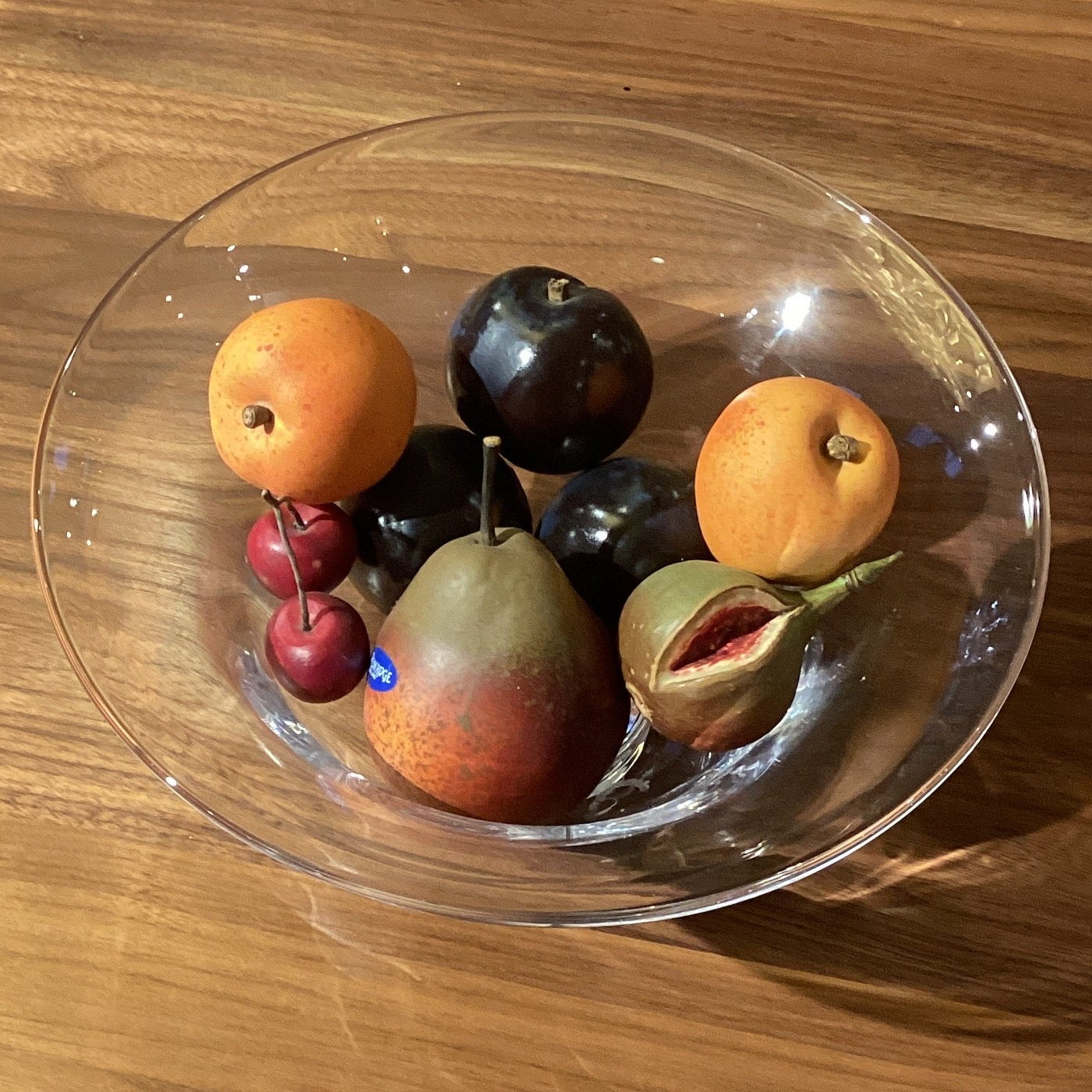 Simon Pearce bowl with Penkridge ceramic fruit - 40K10.35.000