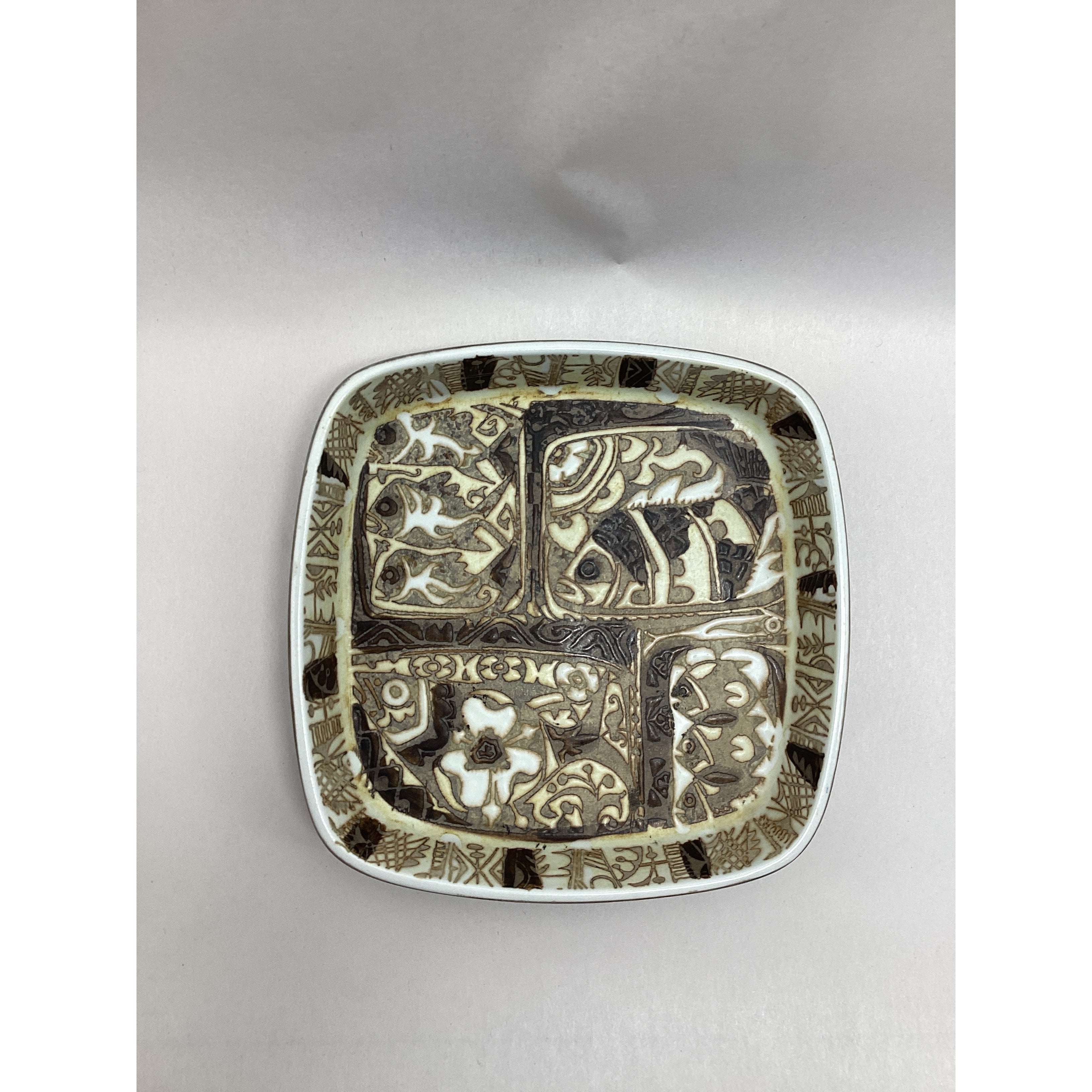 Royal Copenhagen Fajance Square Dish 719/2883