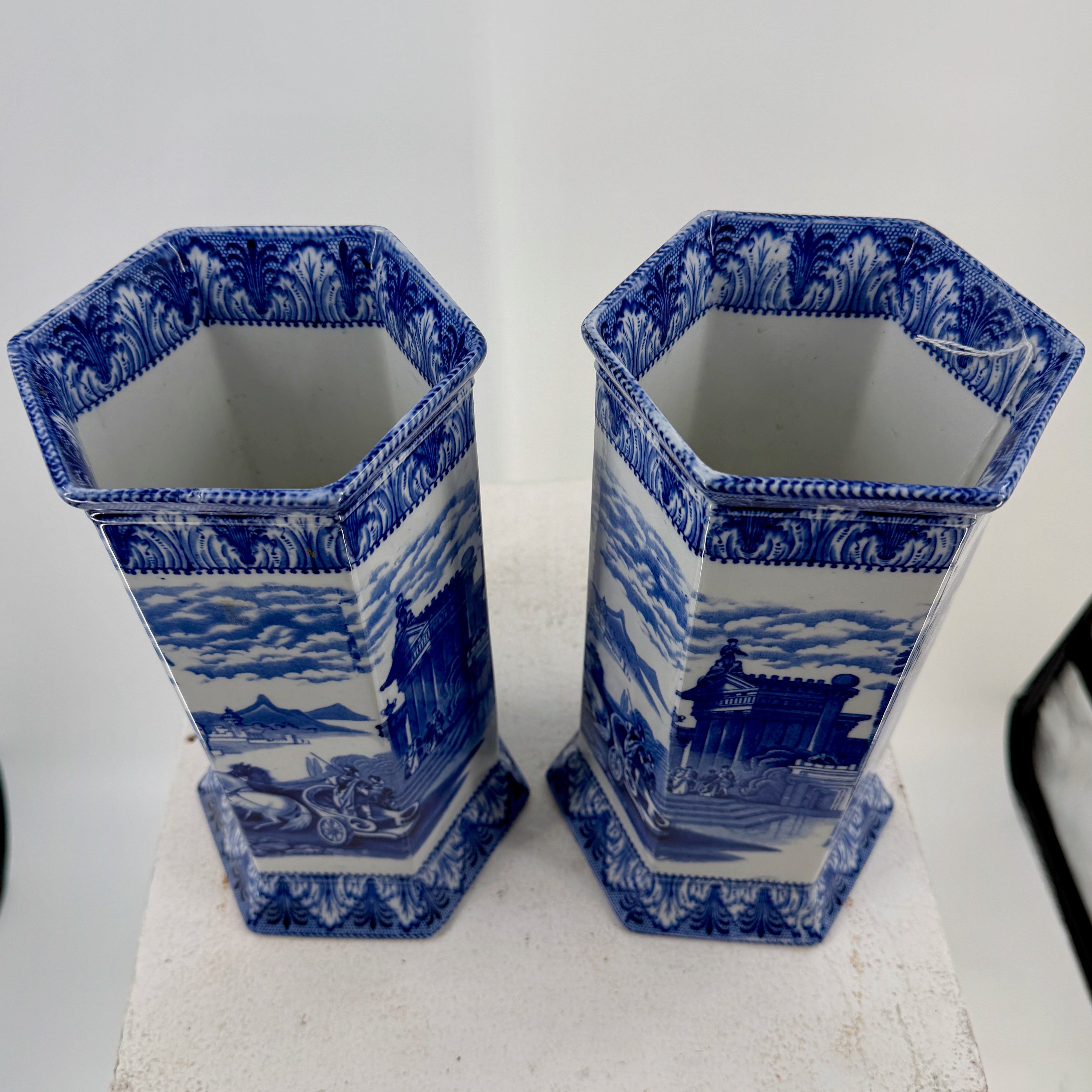 Royal Cauldon hexagonal vase pair  - 40L02.35.100