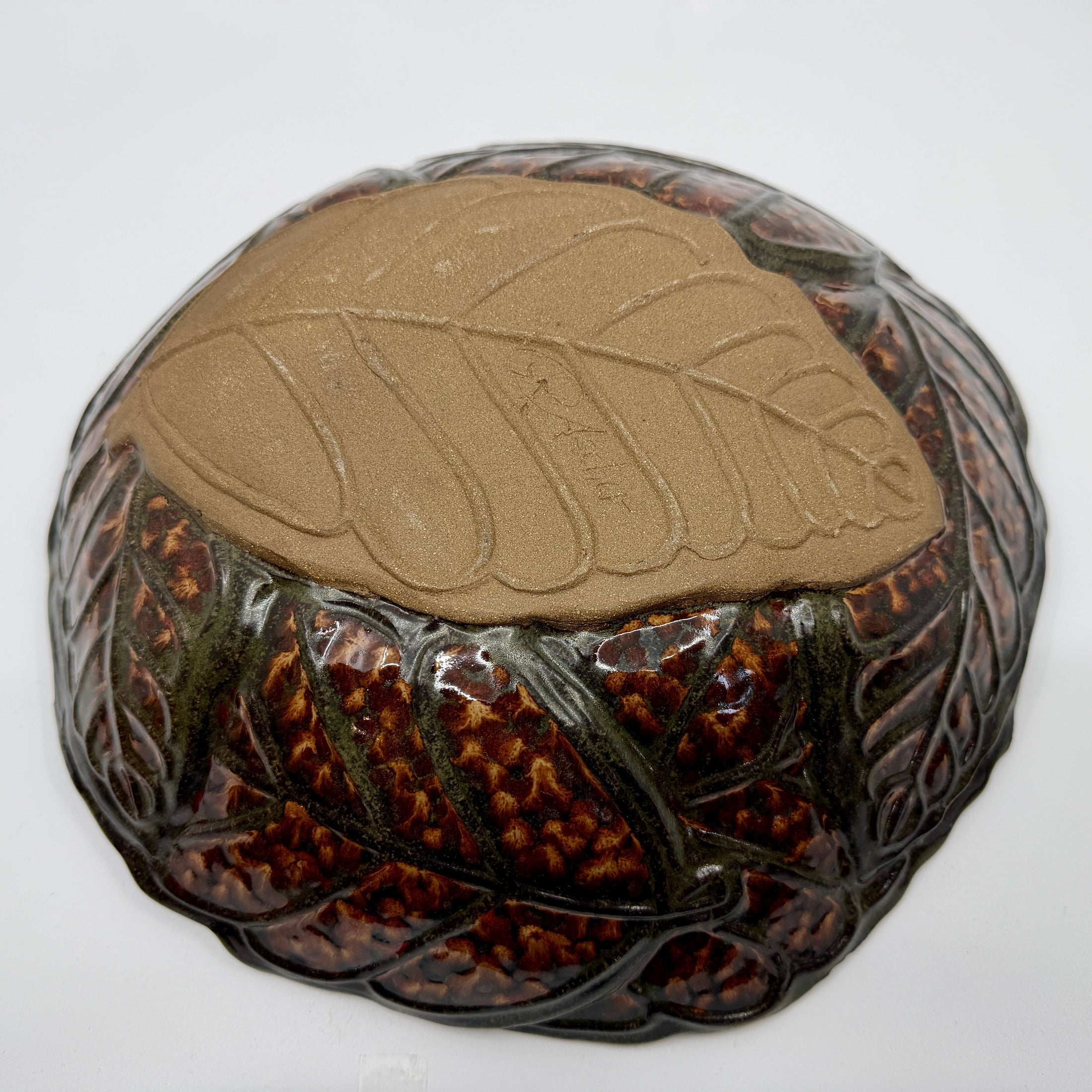 Leaf Bowl, Tenmoku Dots