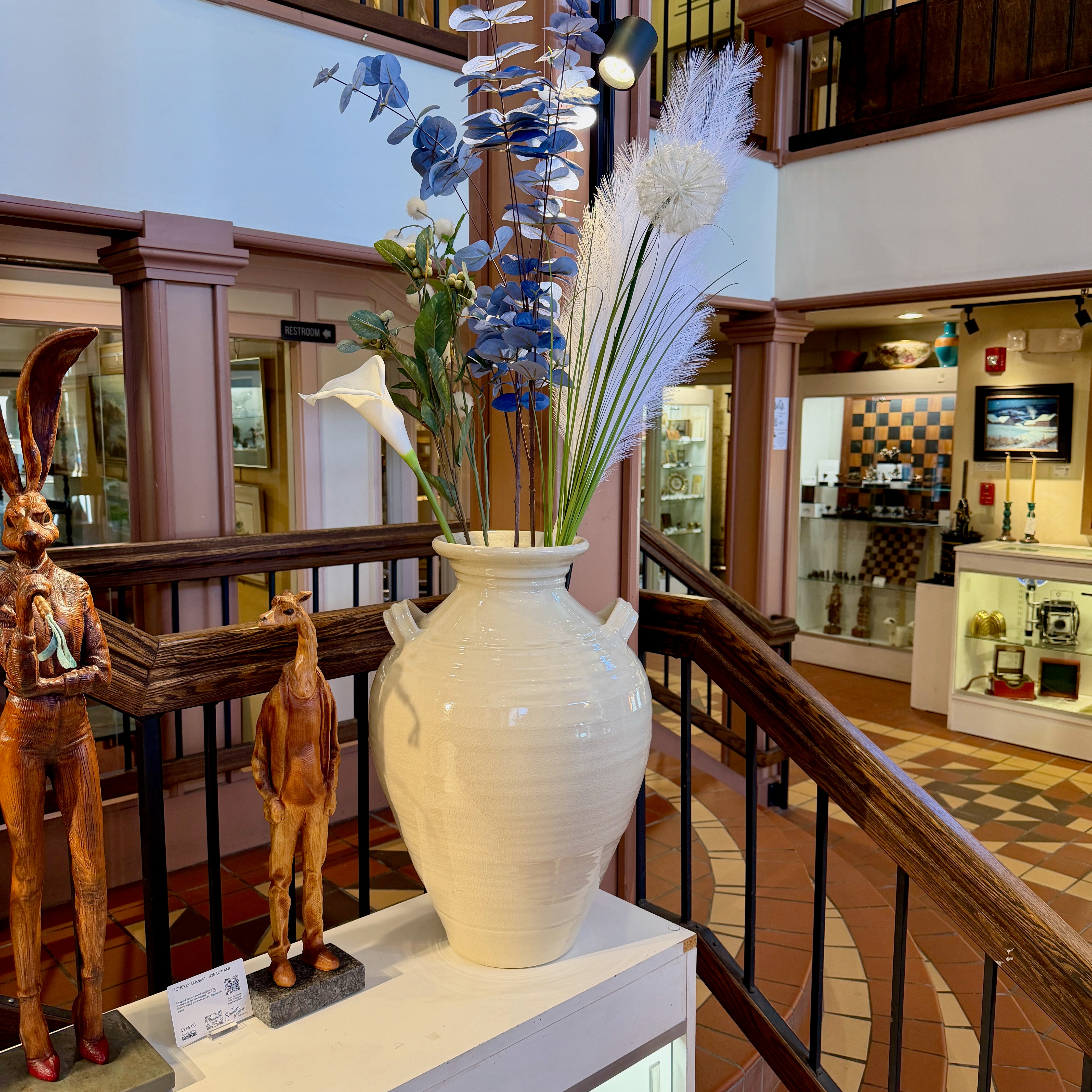 Simon Pearce Large Belmont Urn Vase