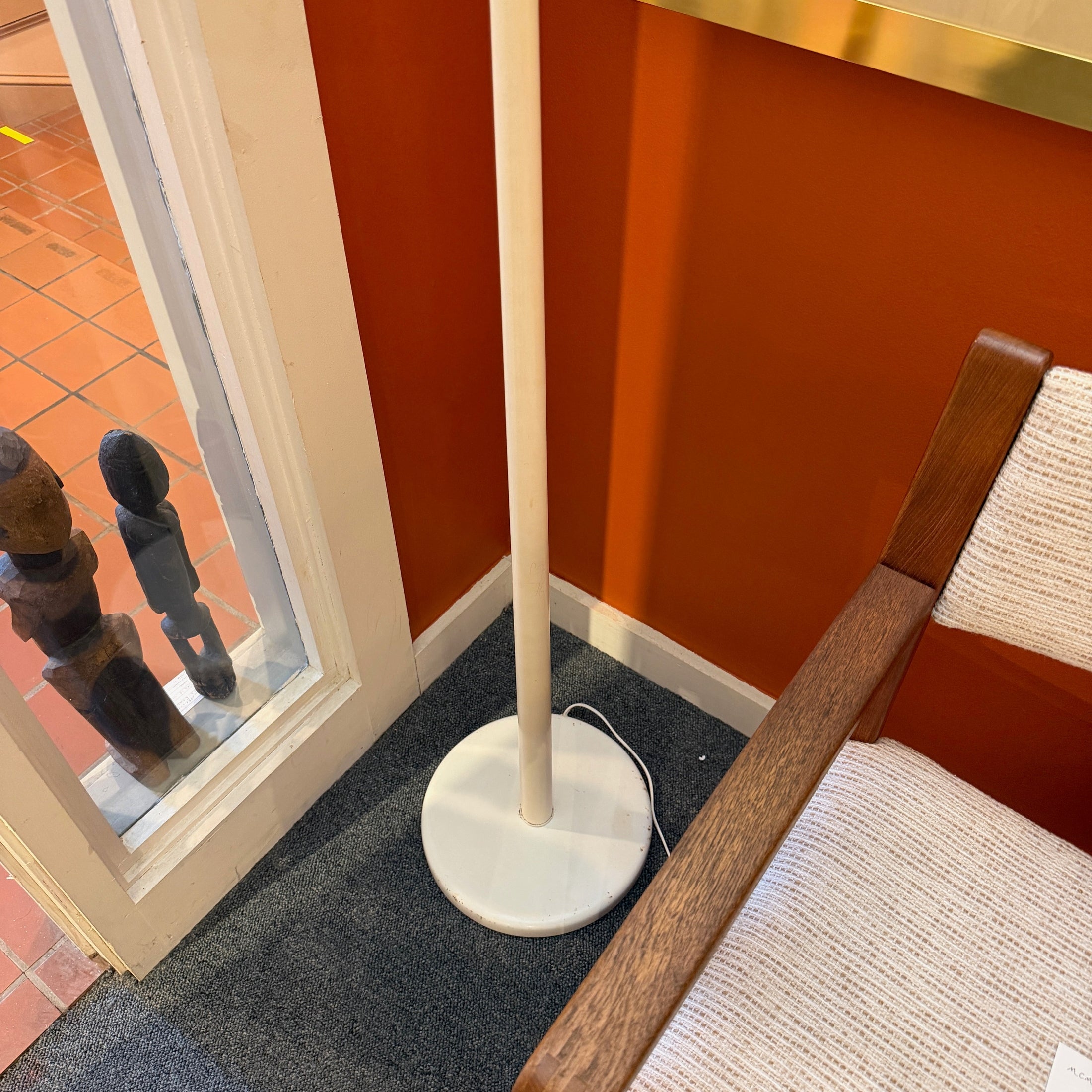 Tulip form floor lamp