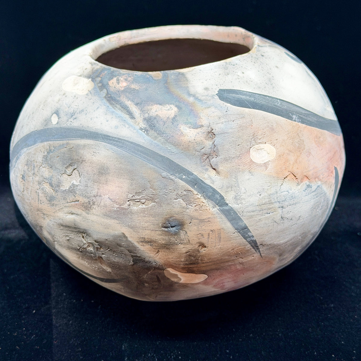 Carbon Striped Vessel