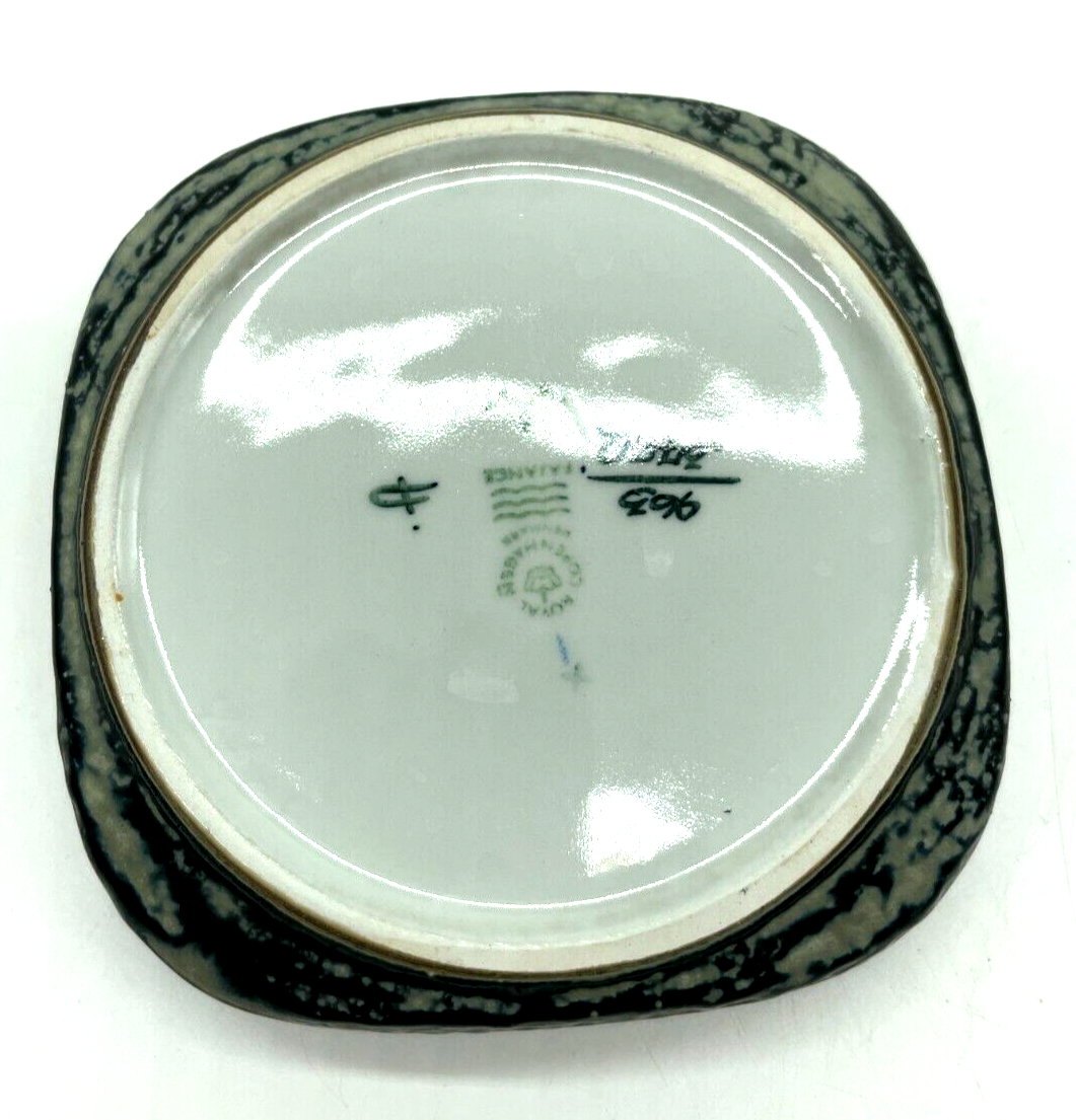 Ivan Weiss Faience 963/3772