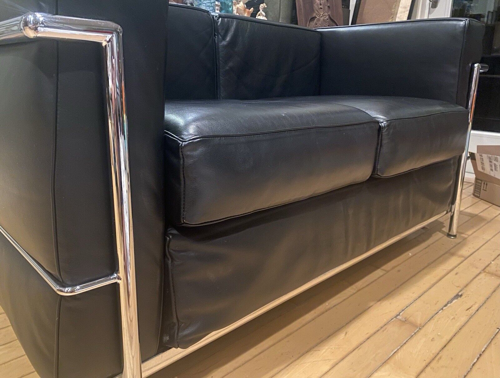 Le Corbusier LC2 Loveseat