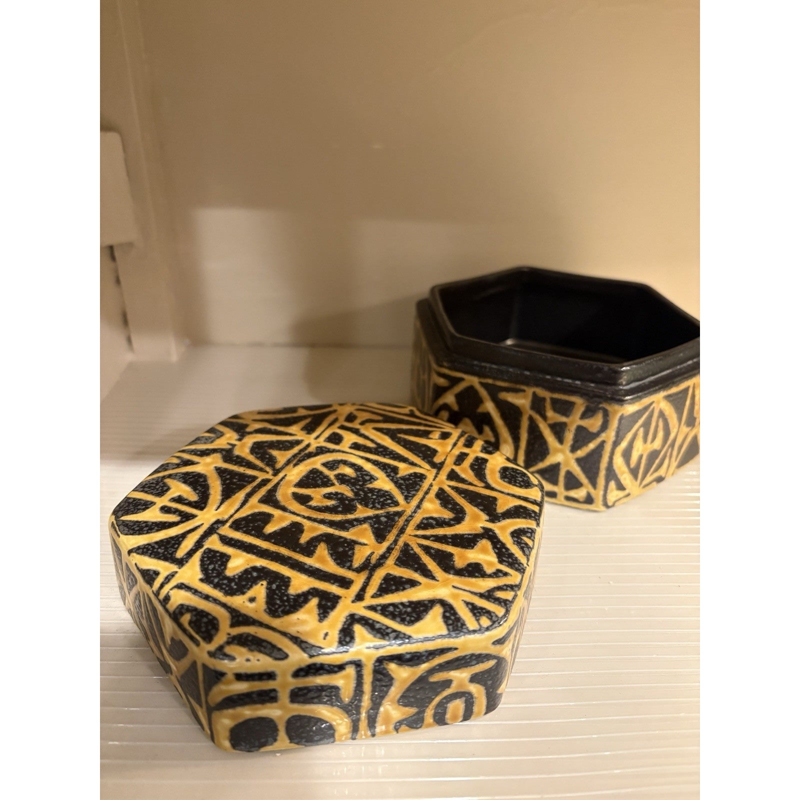 Royal Copenhagen Baca Covered Box 706/3363