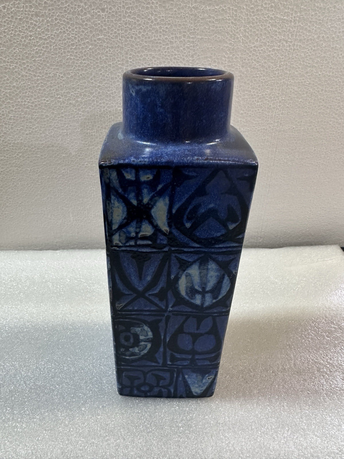 Royal Copenhagen Fajence Baca Vase 704/3259