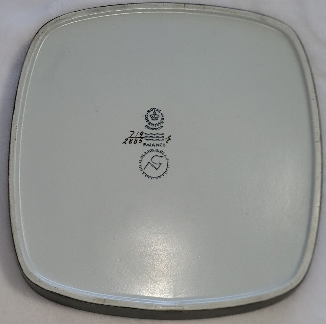 Royal Copenhagen Fajence Baca Baking Dish 719/2885