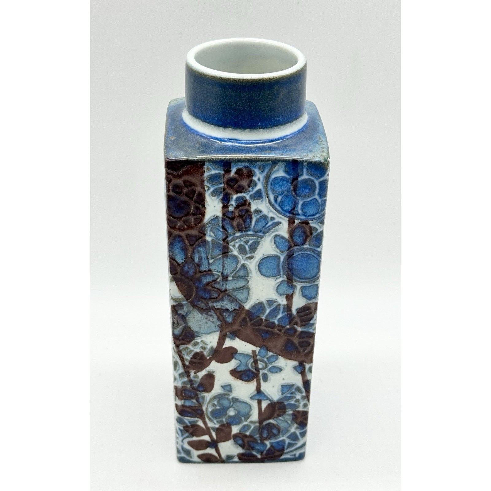 Royal Copenhagen Fajence Baca Vase 780/3259