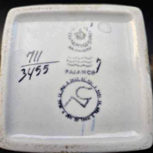 Royal Copenhagen Baca Vase Nils Thorsson 711/3455